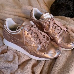 Reebok Classic rose gold pink
